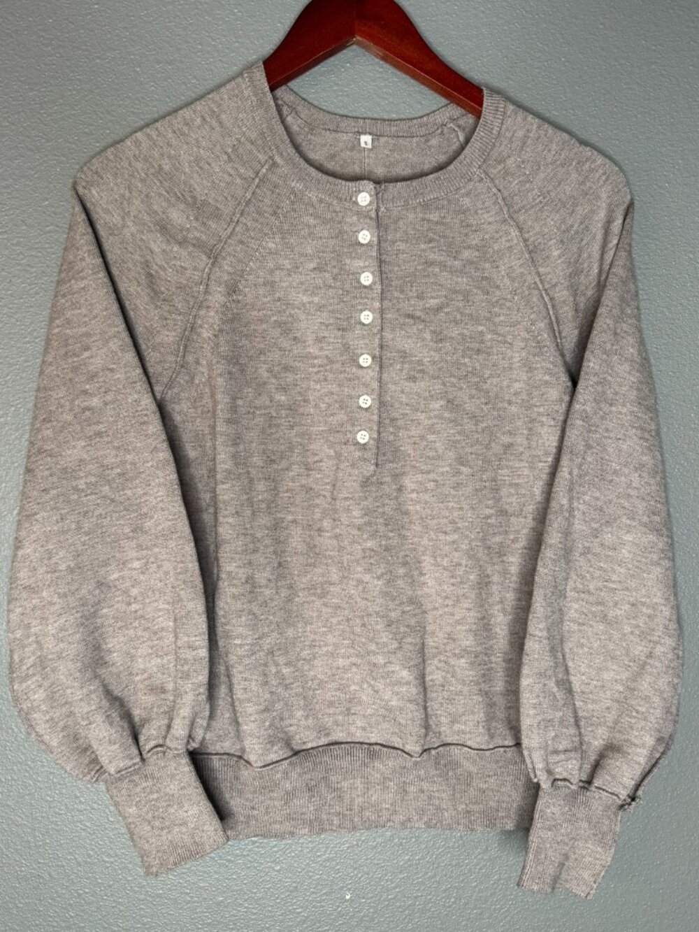 Womens Gray Knit Henley Sweater Small Raglan Sleeve Button Front Pullover